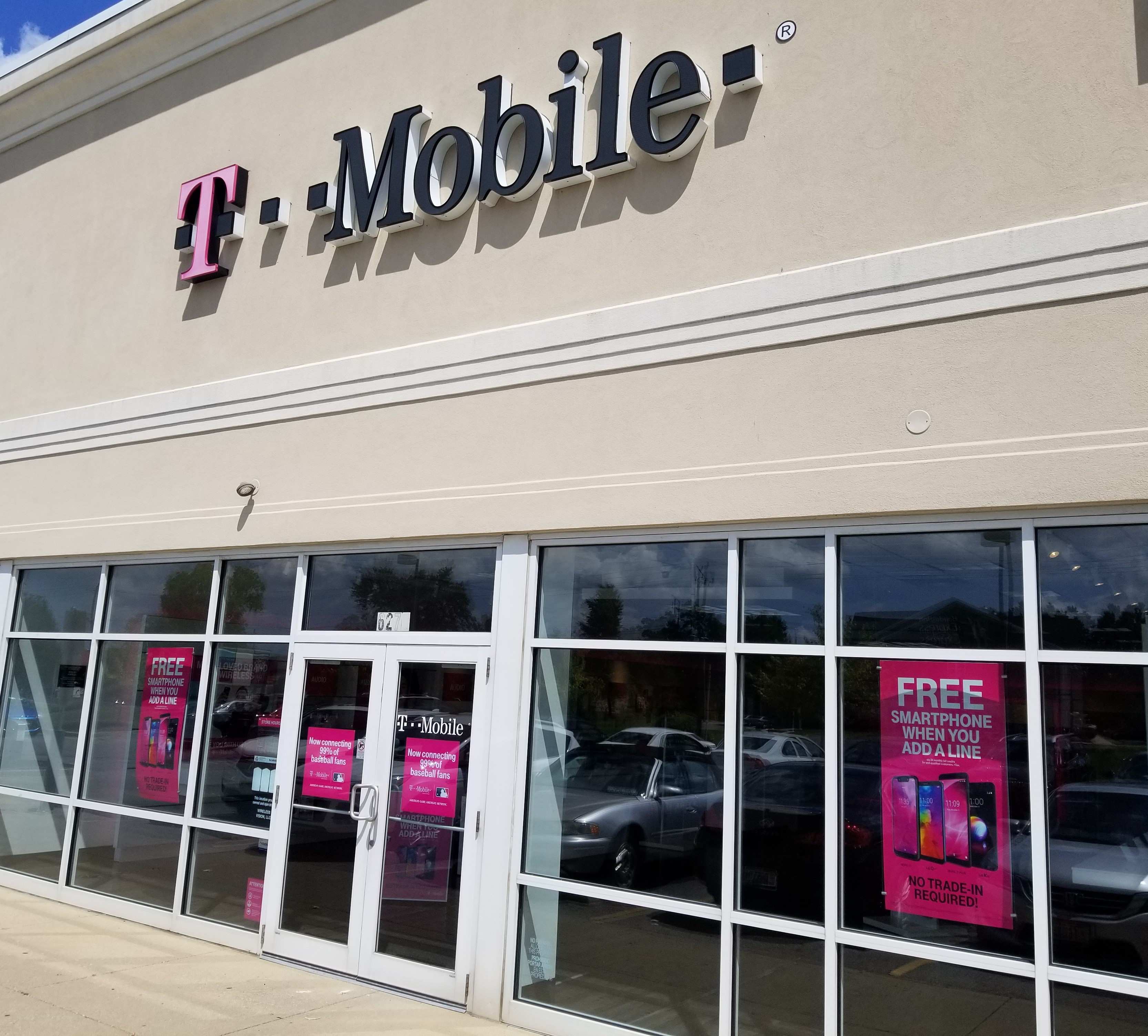 T-Mobile Store at 6270 E Broad St, Columbus, OH | T-Mobile