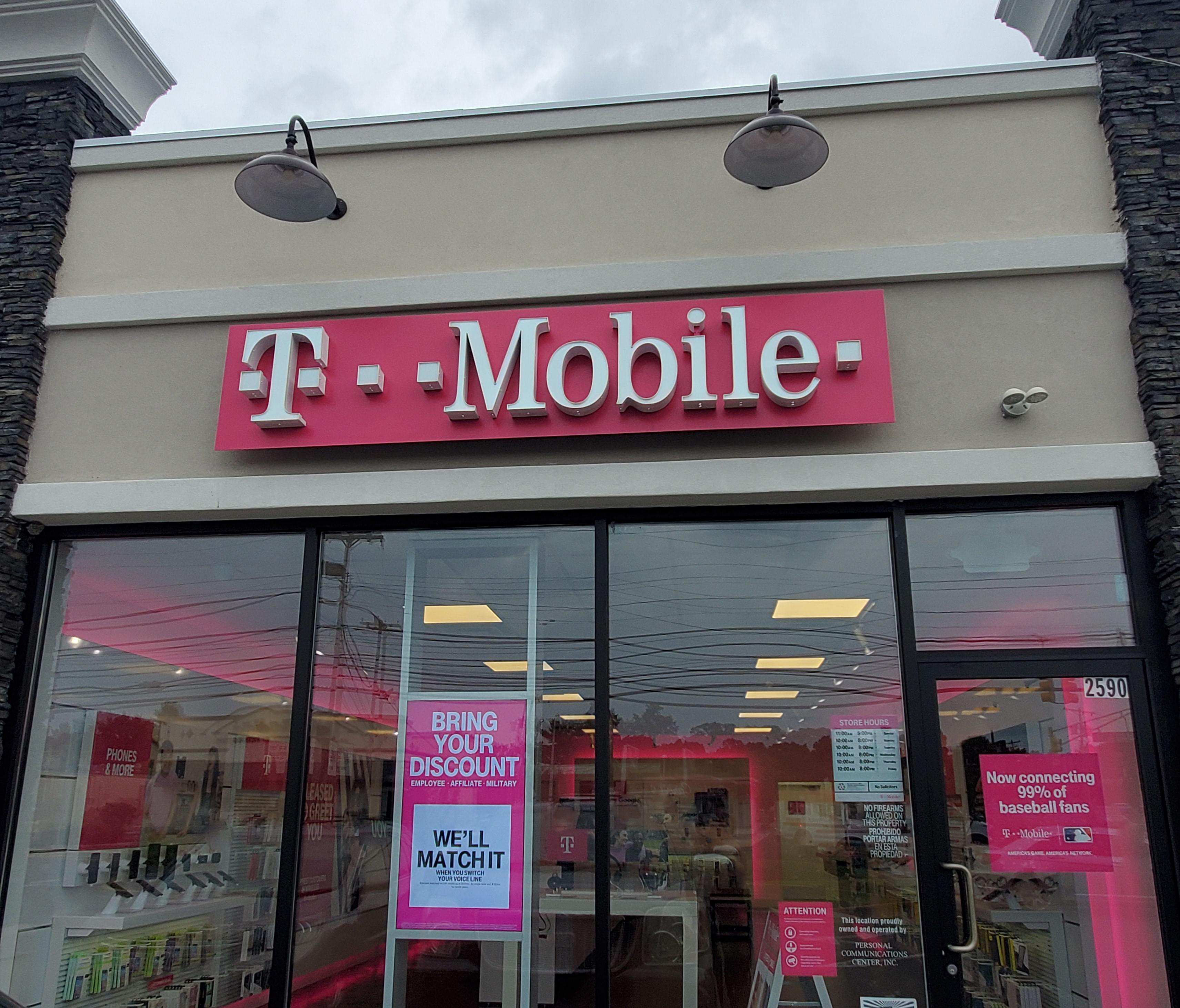 T Mobile Store At 2590 County Road 516 Unit 4 Old Bridge Nj T Mobile